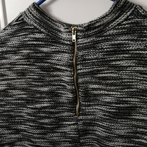H&M Sweater - Picture 3 of 4